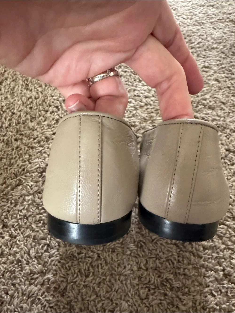 Tory Burch Cap-Toe Leather Ballet Flats in Oyster/Silver